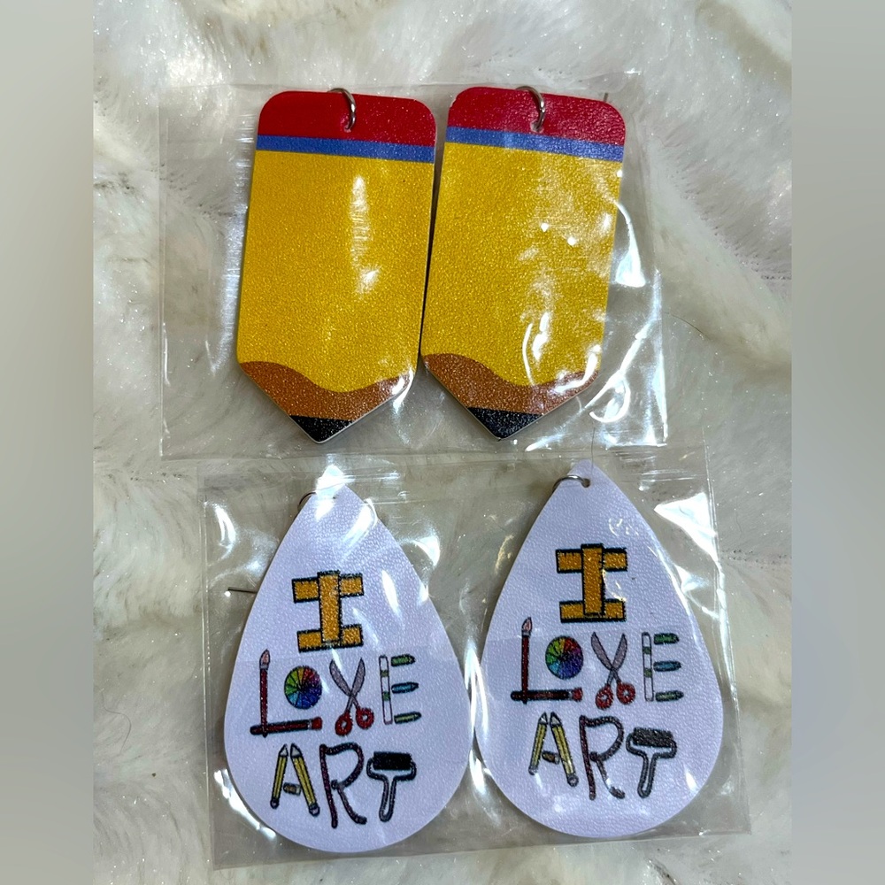 Set to pair art teacher earrings